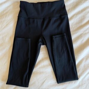 Athleta black ribbed leggings